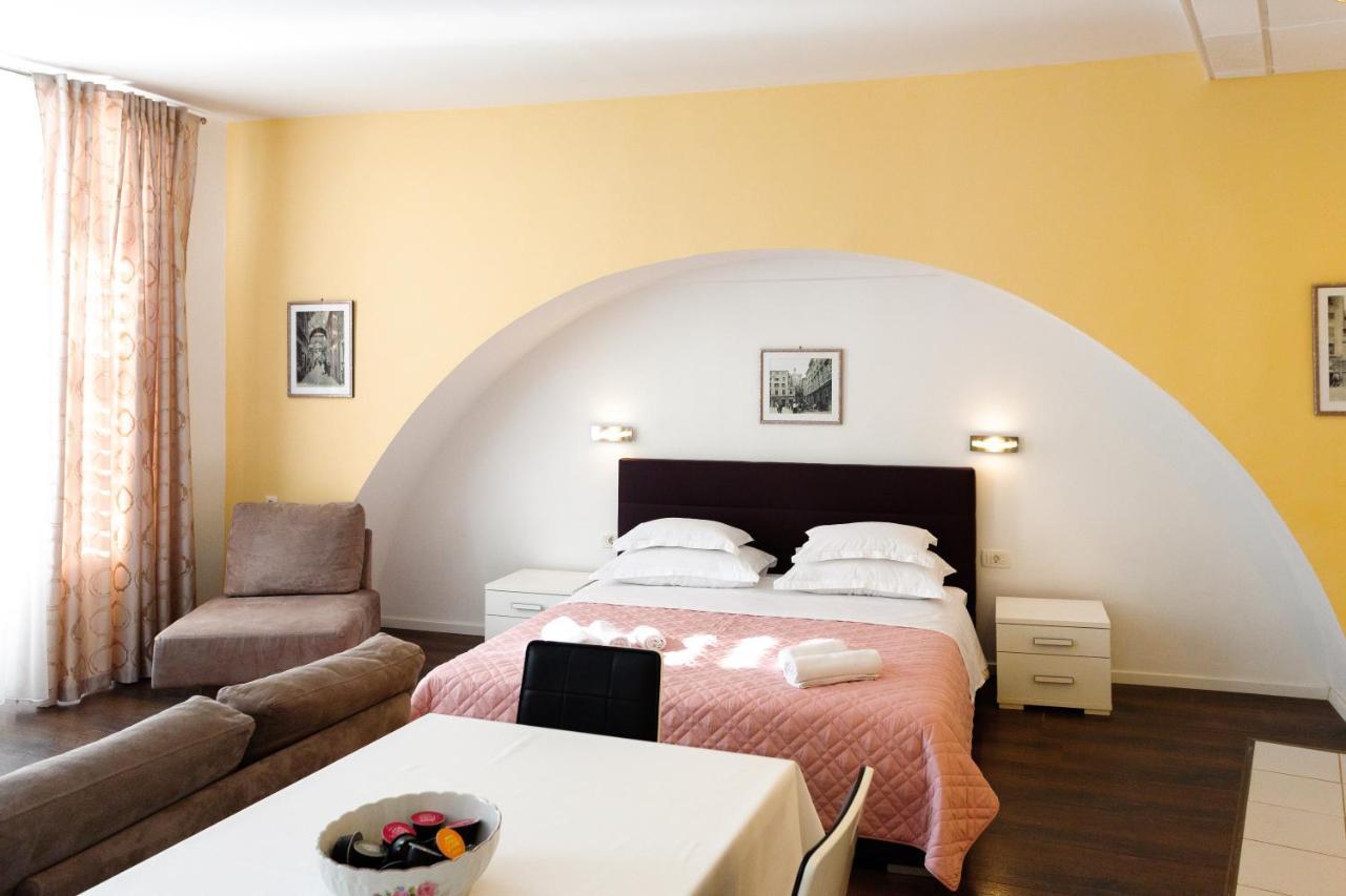 Apartments Fortezza Split Eksteriør billede
